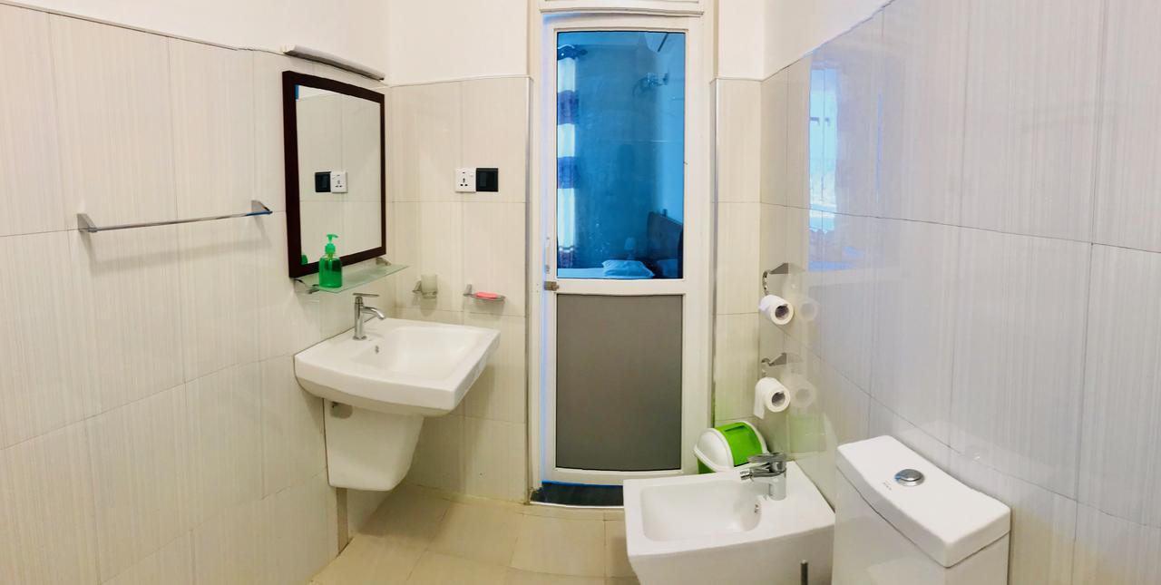 Queens Beach Hotel タンガラ エクステリア 写真